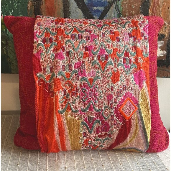 Natori Throw Pillow Boho Embroidered Thick With Feather Insert 20” X 20" NWOT - Picture 1 of 8